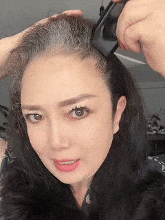 Pieptene Magic pentru Păr Cărunt